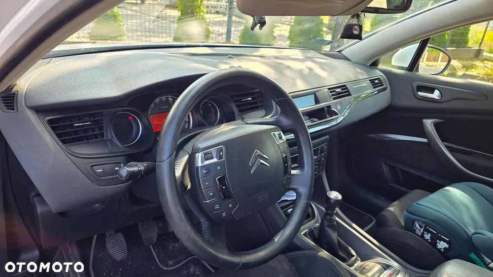Citroën C5 2.0 HDi Confort - 4