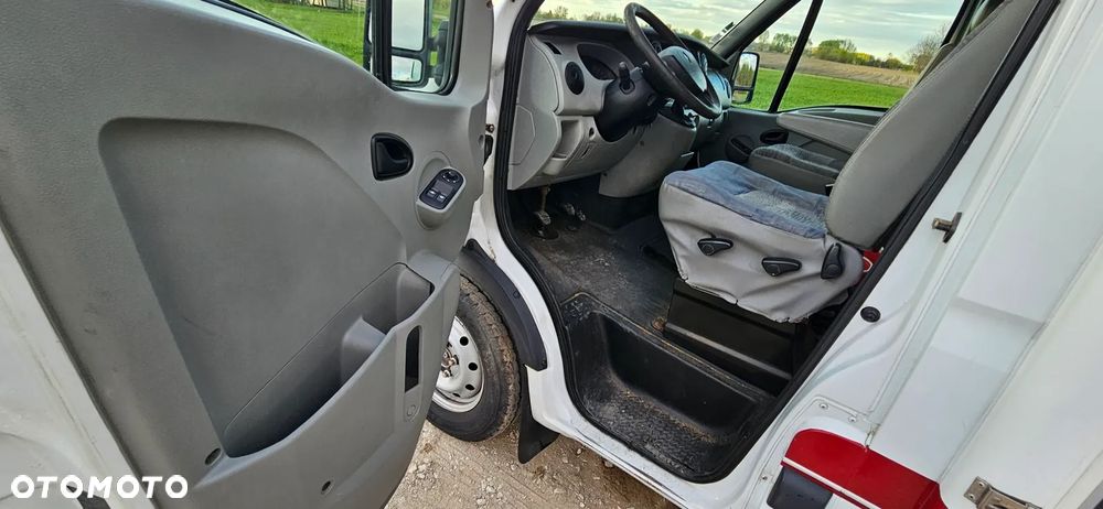 Renault Master - 32