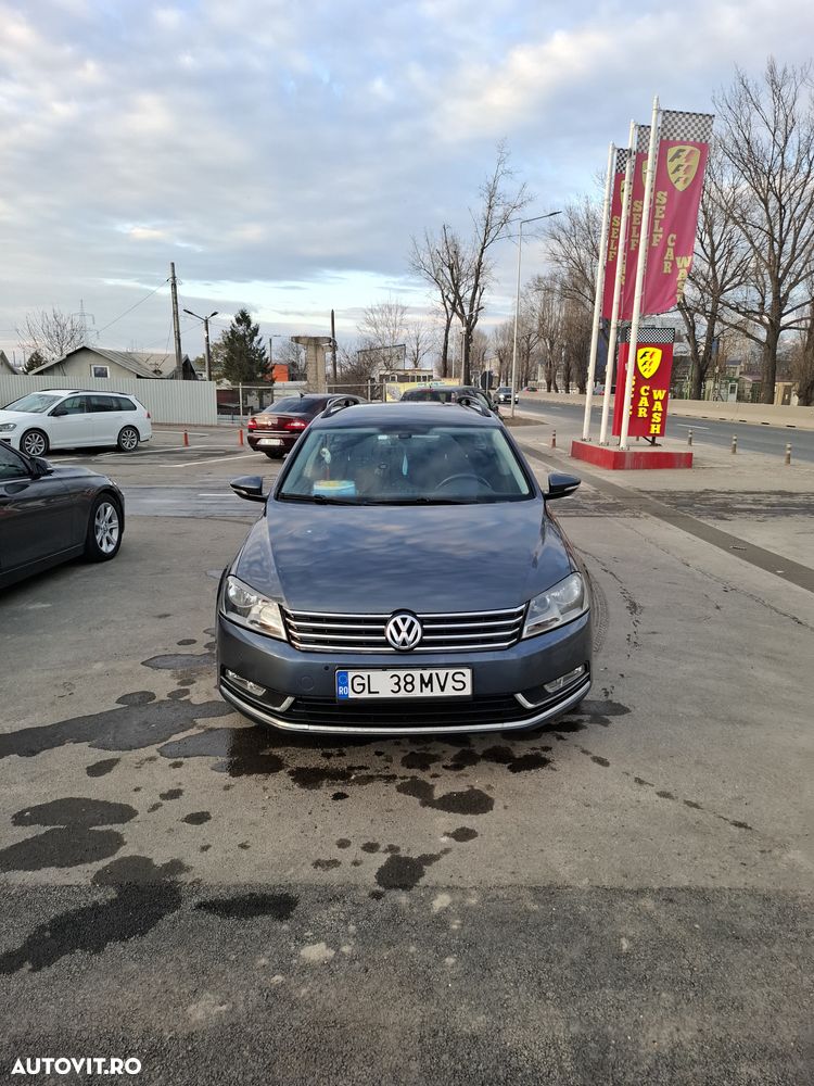 Volkswagen Passat 1.6 TDI BlueMotion Technology Comfortline - 2