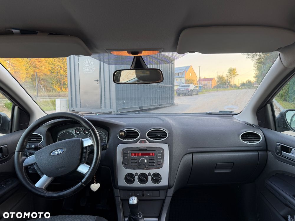 Ford Focus - 8