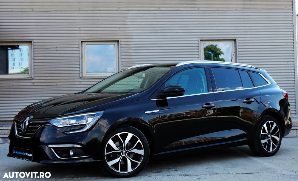 Renault Megane BLUE dCi 115 EDC BOSE EDITION - 3