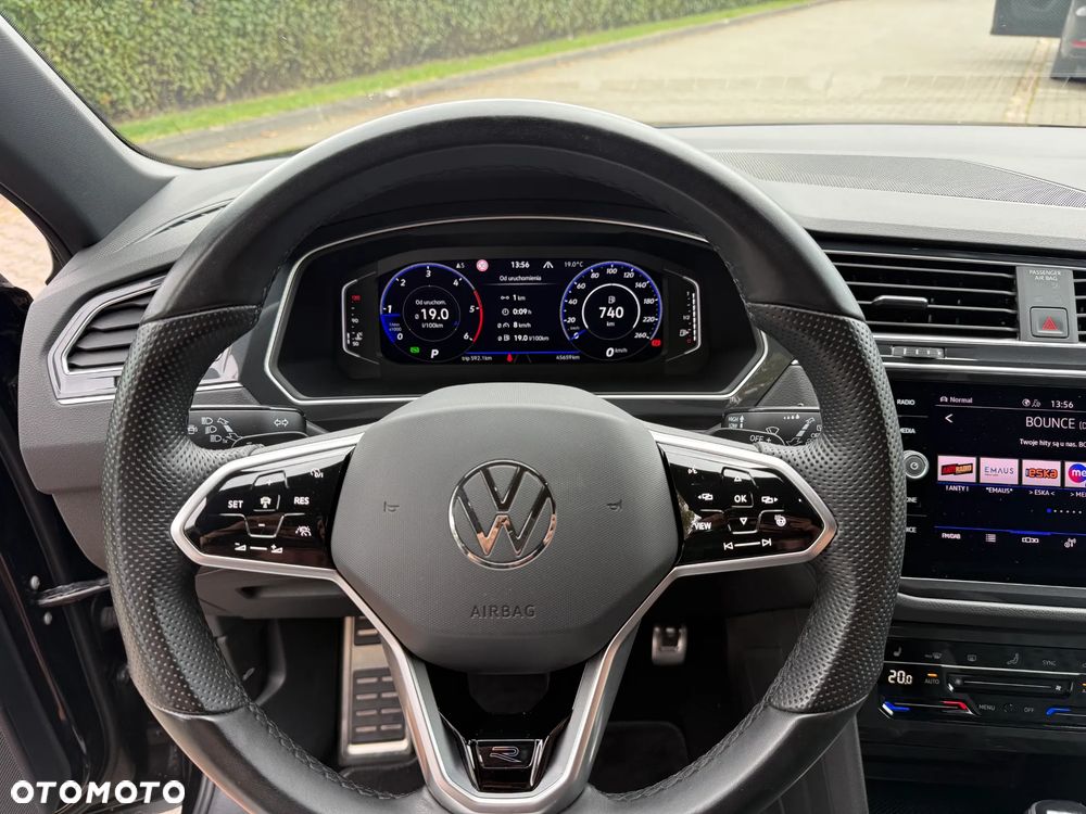 Volkswagen Tiguan 2.0 TDI SCR 4Mot R-Line DSG - 14