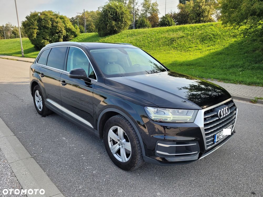 Audi Q7 - 1