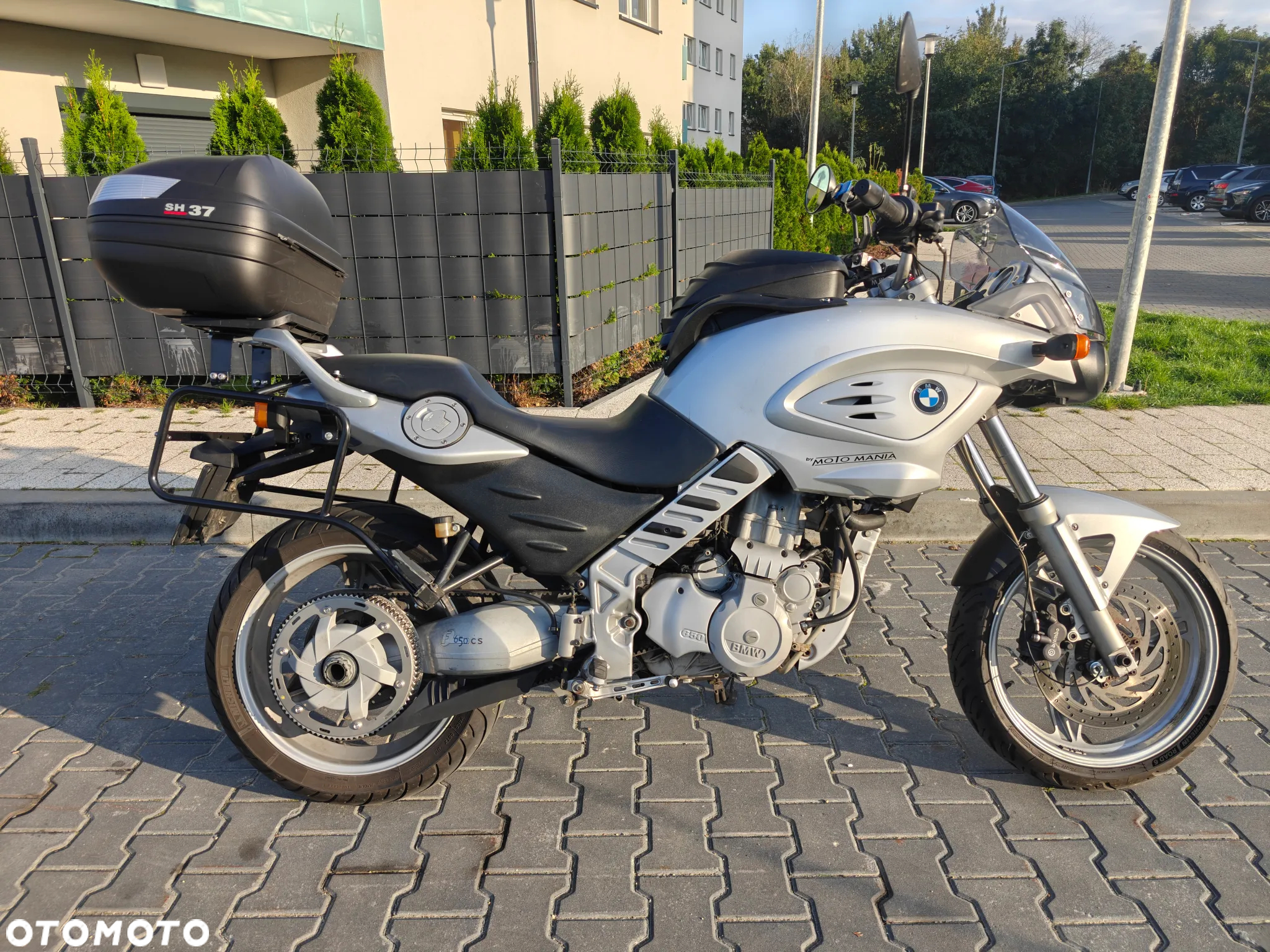 BMW F - 3