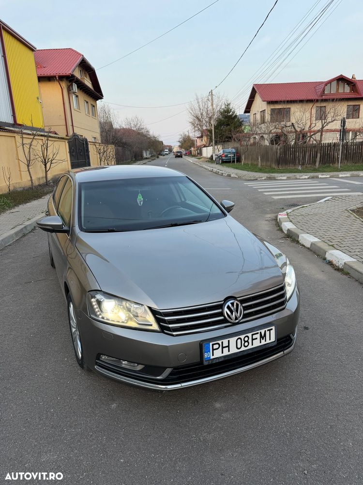 Volkswagen Passat 2.0 TDI Blue TDI Highline - 1