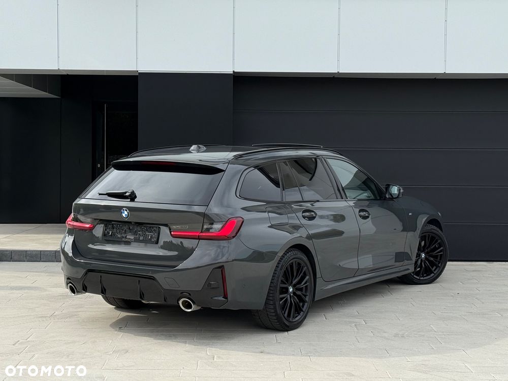 BMW Seria 3 320d xDrive M Sport sport - 30