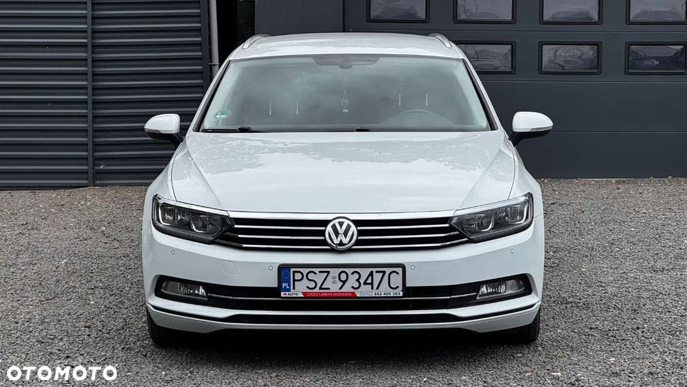 Volkswagen Passat - 2