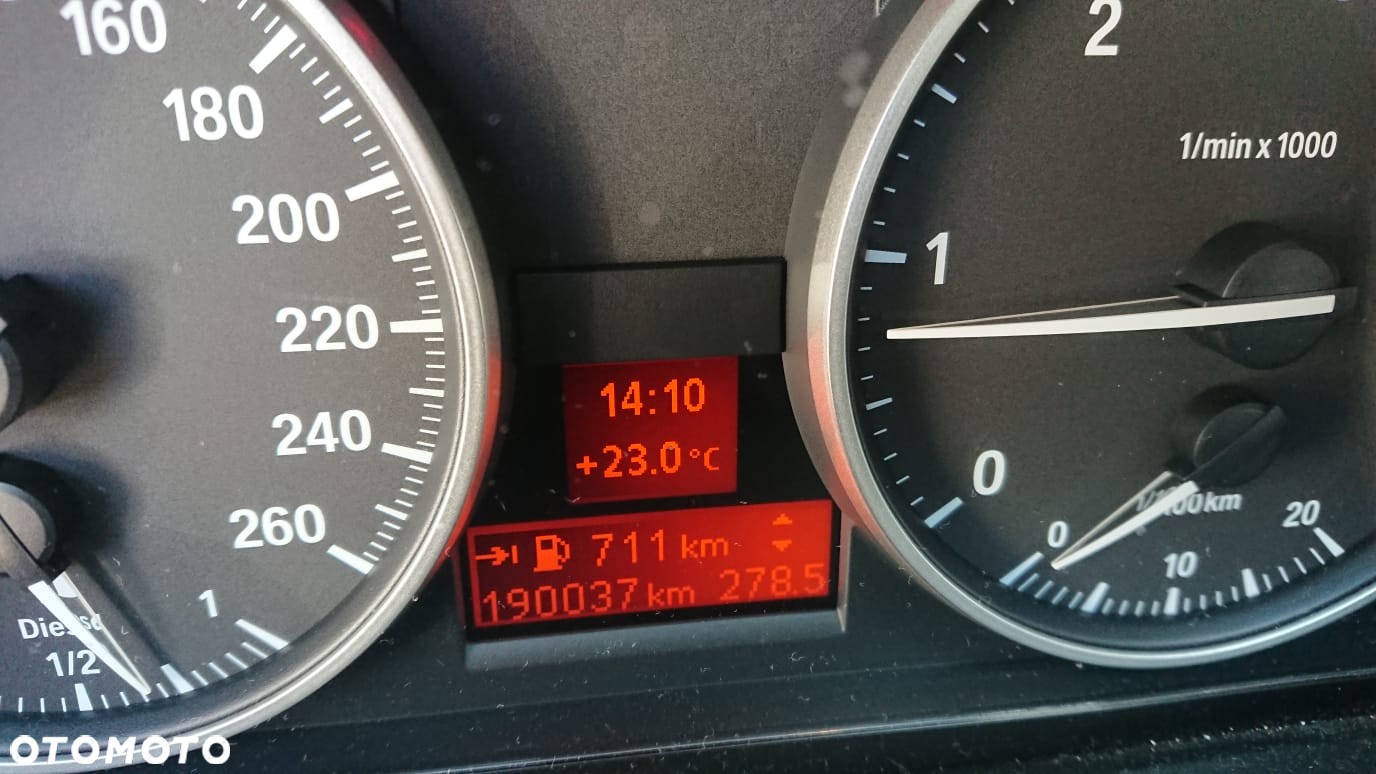 BMW Seria 3 320d - 14