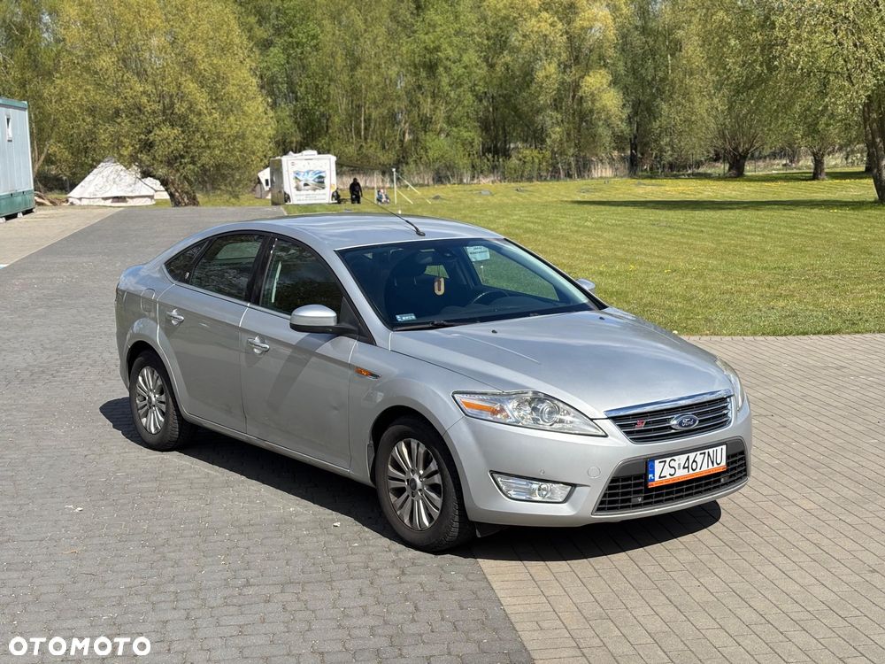 Ford Mondeo 2.3 Titanium - 12