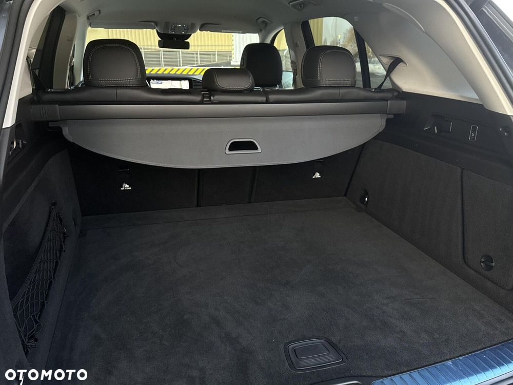 Mercedes-Benz GLE - 12