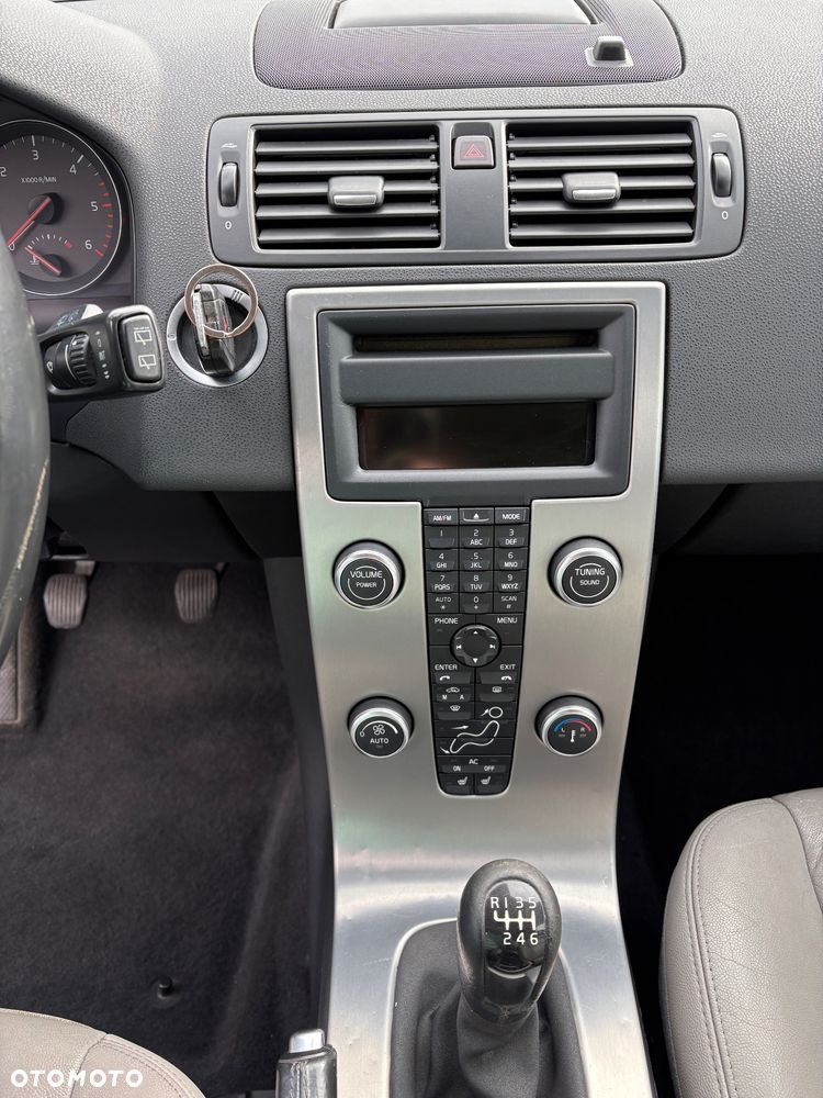 Volvo V50 2.0D - 11