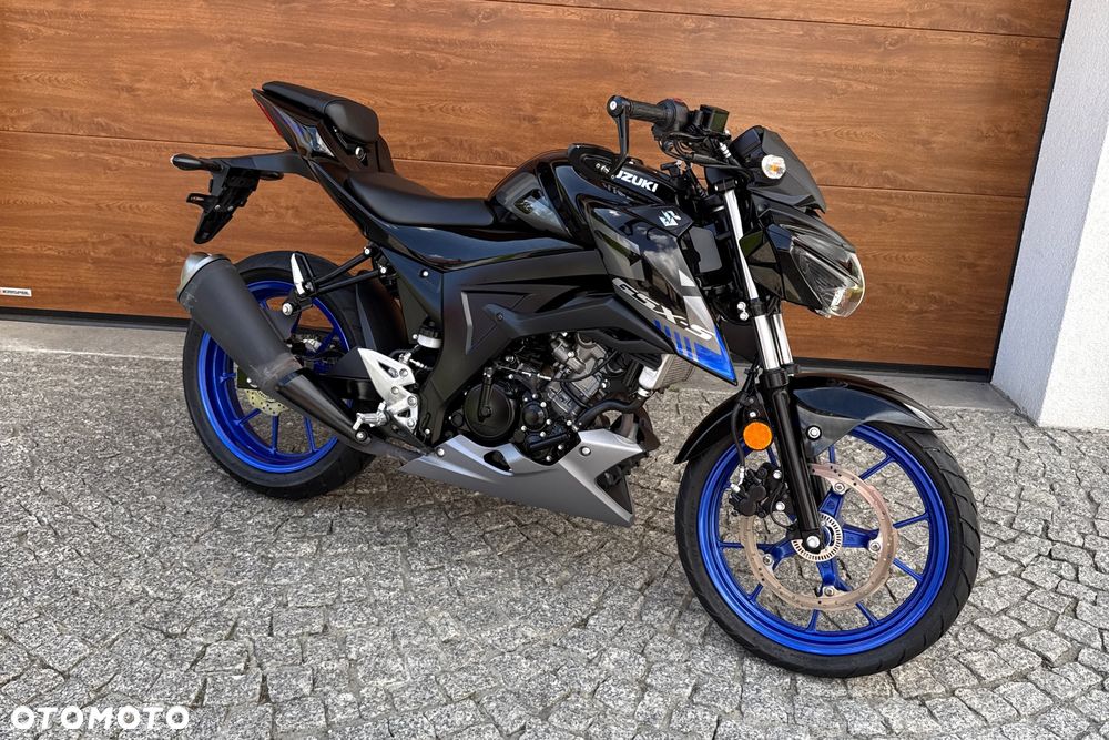 Suzuki GSX - 1