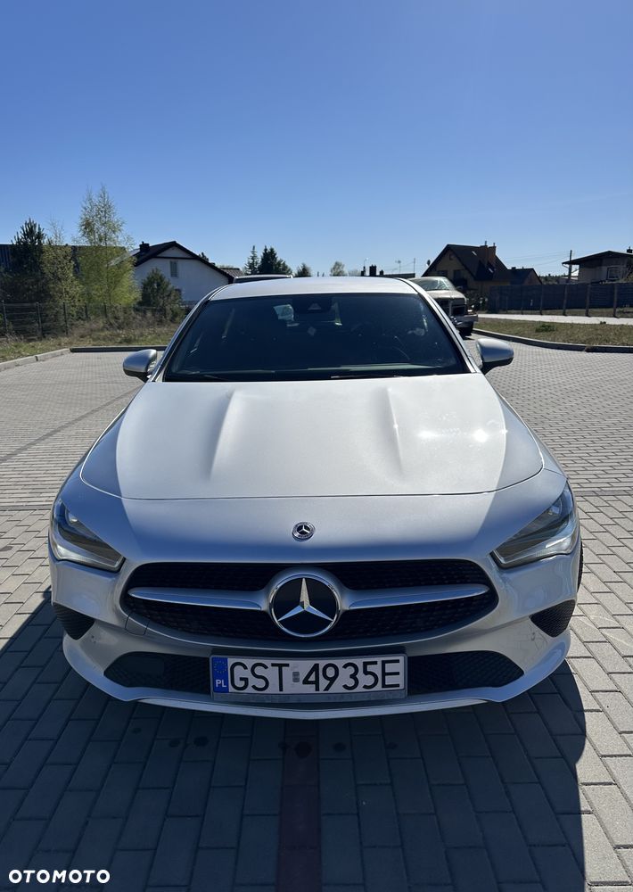 Mercedes-Benz CLA 180 d - 2