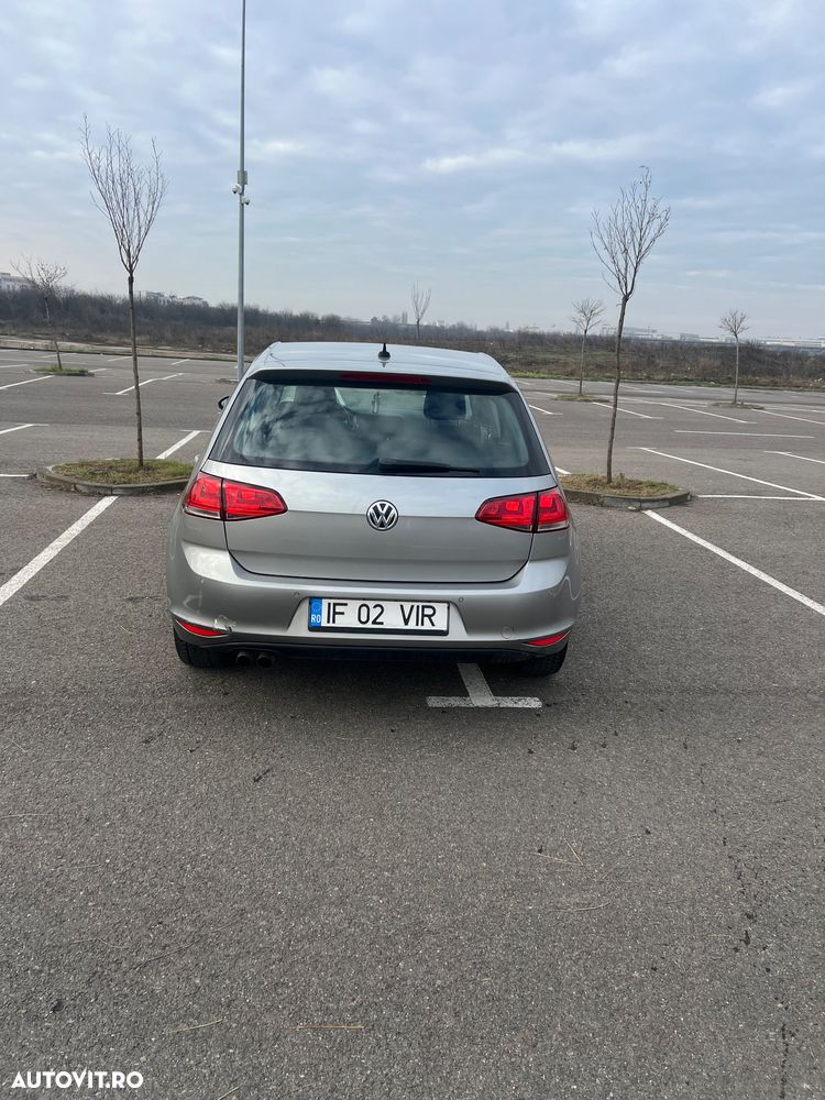 Volkswagen Golf 2.0 BlueTDI DSG Comfortline - 7
