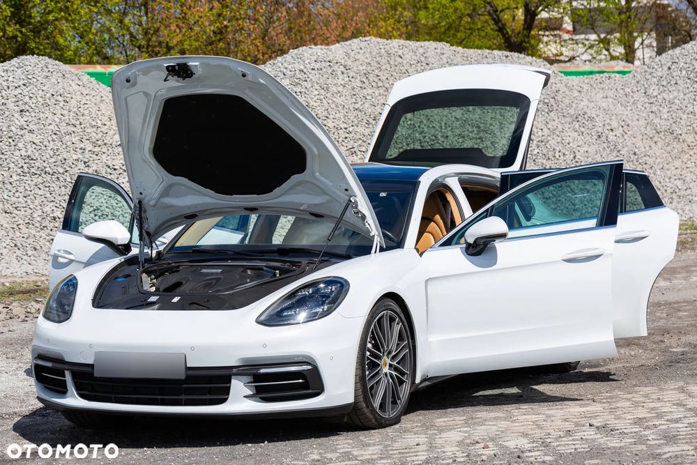 Porsche Panamera 4 Executive - 22