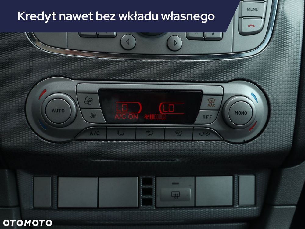 Ford Focus SW - 15