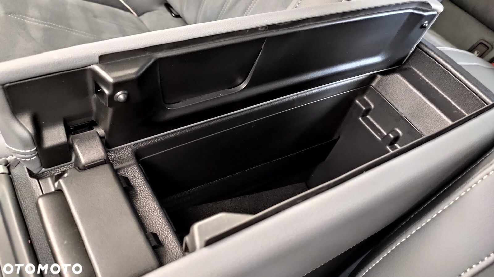 Volkswagen Passat 1.5 TSI eHybrid PHEV Business DSG - 34