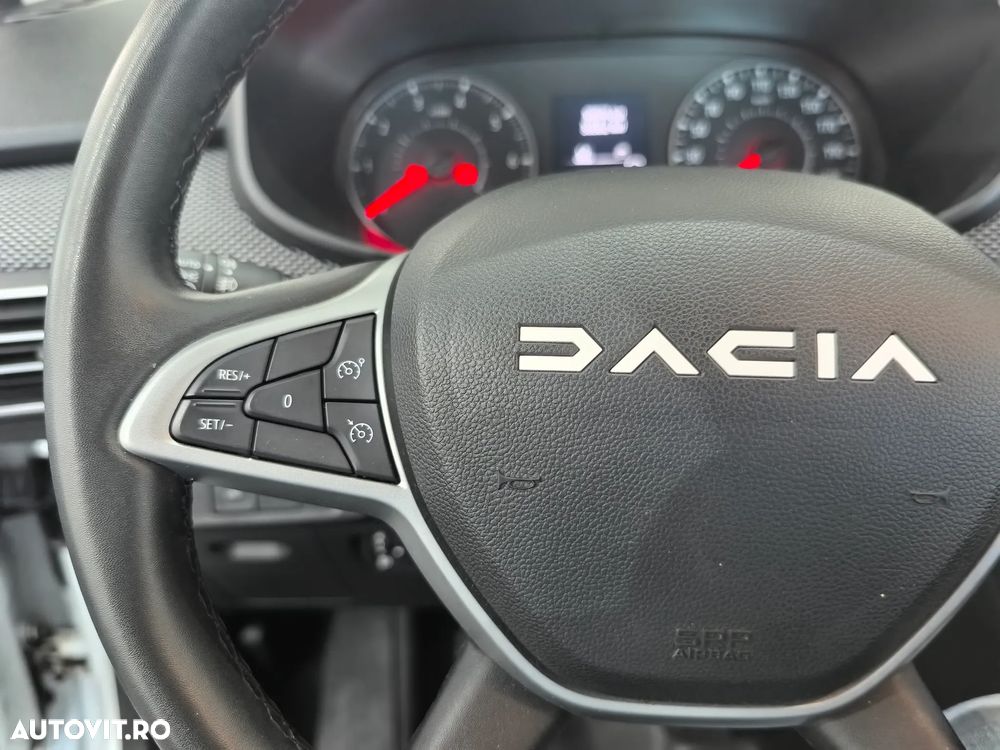 Dacia Logan ECO-G 100 MT6 Prestige+ - 16