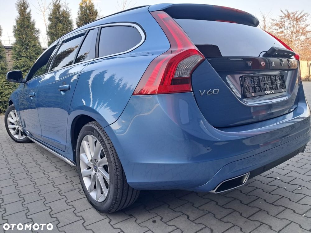 Volvo V60 D3 Edition - 10
