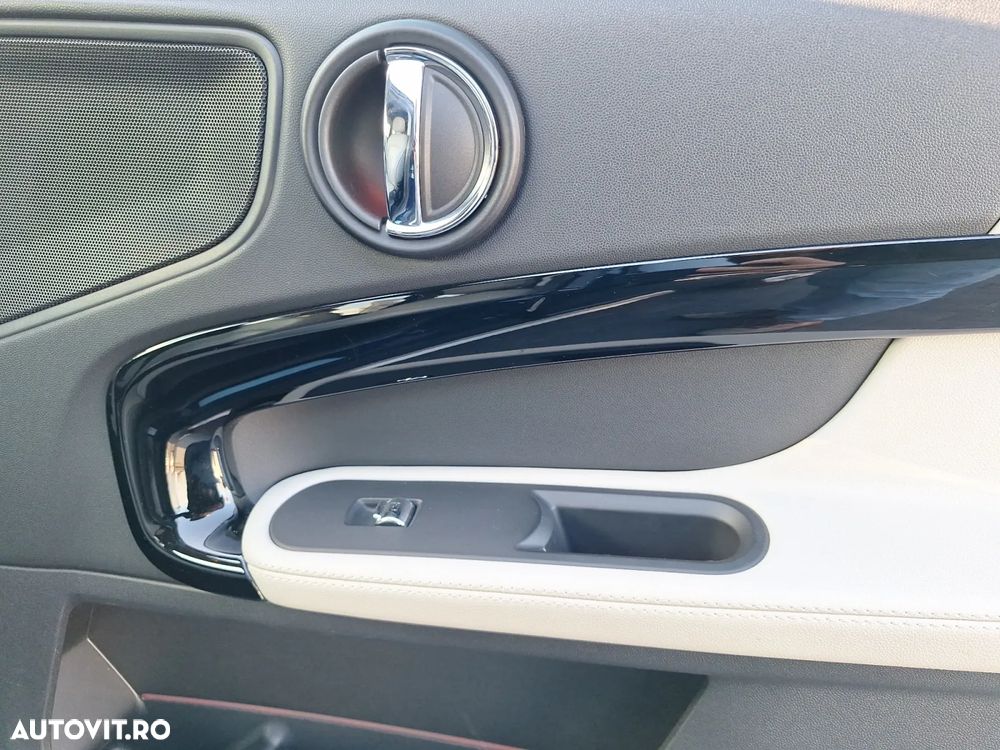 Mini Countryman - 13