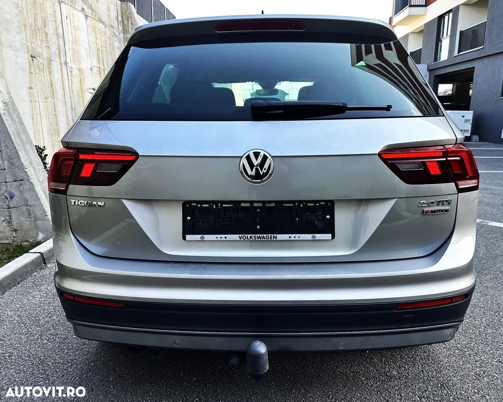 Volkswagen Tiguan 2.0 TDI SCR 4MOTION (BlueMotion Techn.) DSG Highline - 29