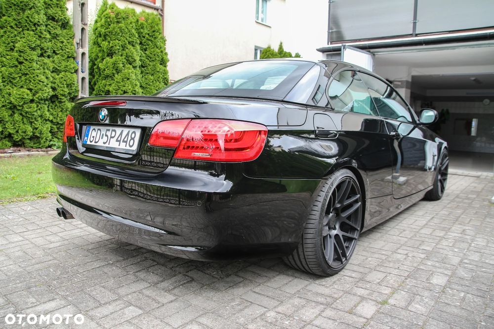BMW Seria 3 320i - 8