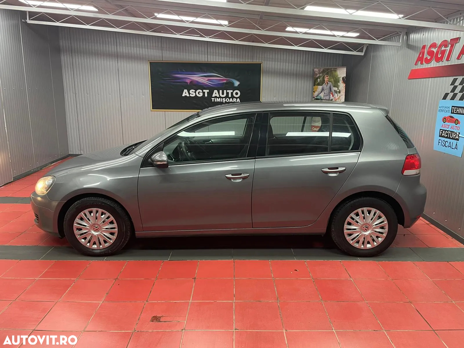 Volkswagen Golf - 20