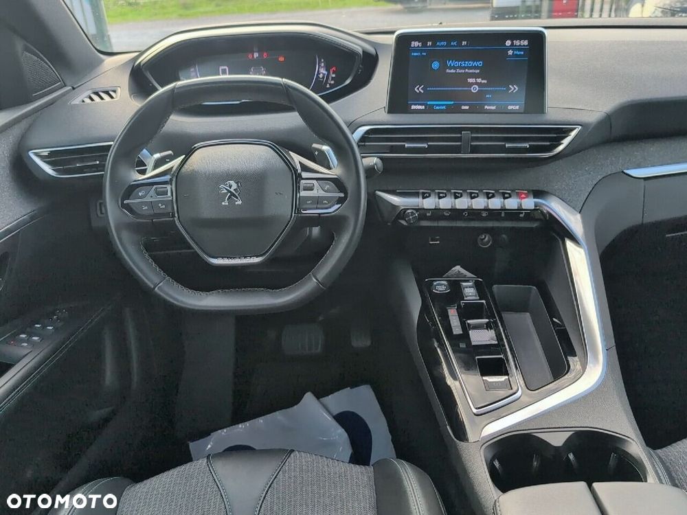 Peugeot 3008 - 11