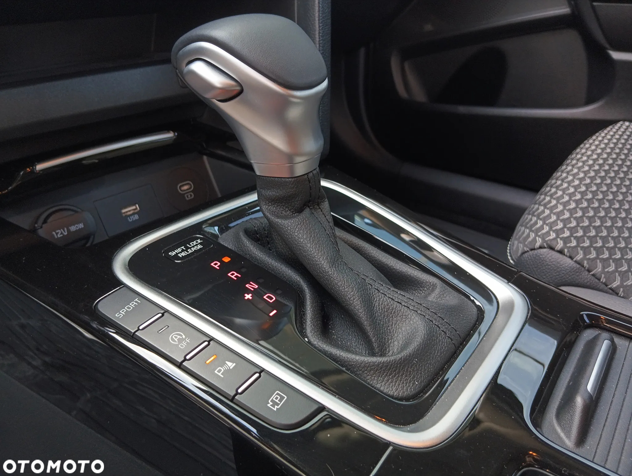Kia Ceed 1.5 T-GDI L DCT - 11