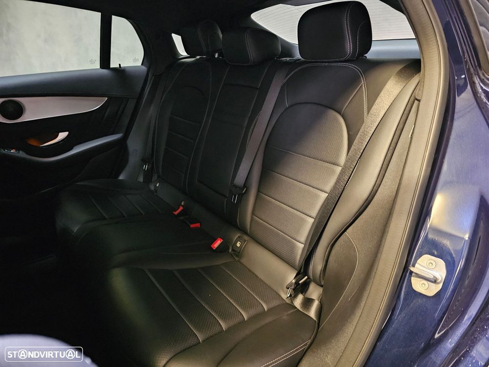 Mercedes-Benz GLC 300 - 23
