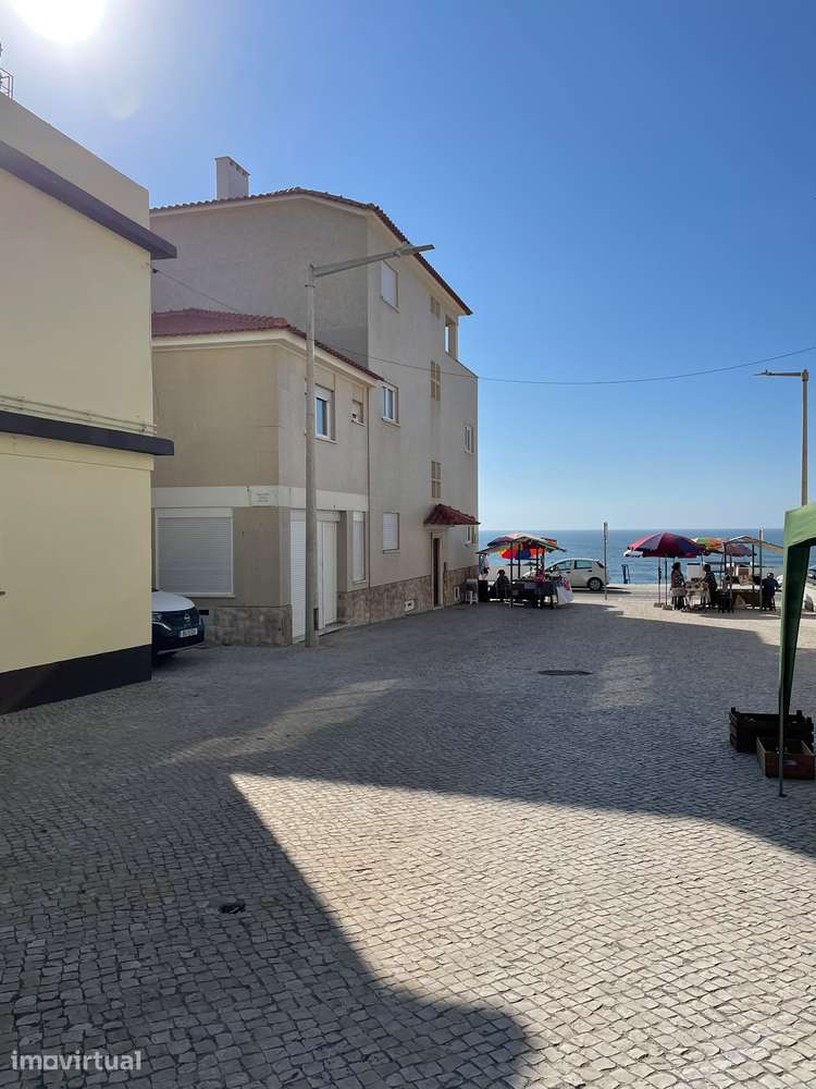 T1 com vista Mar - Praia do Pedrógão - Grande imagem: 2/25