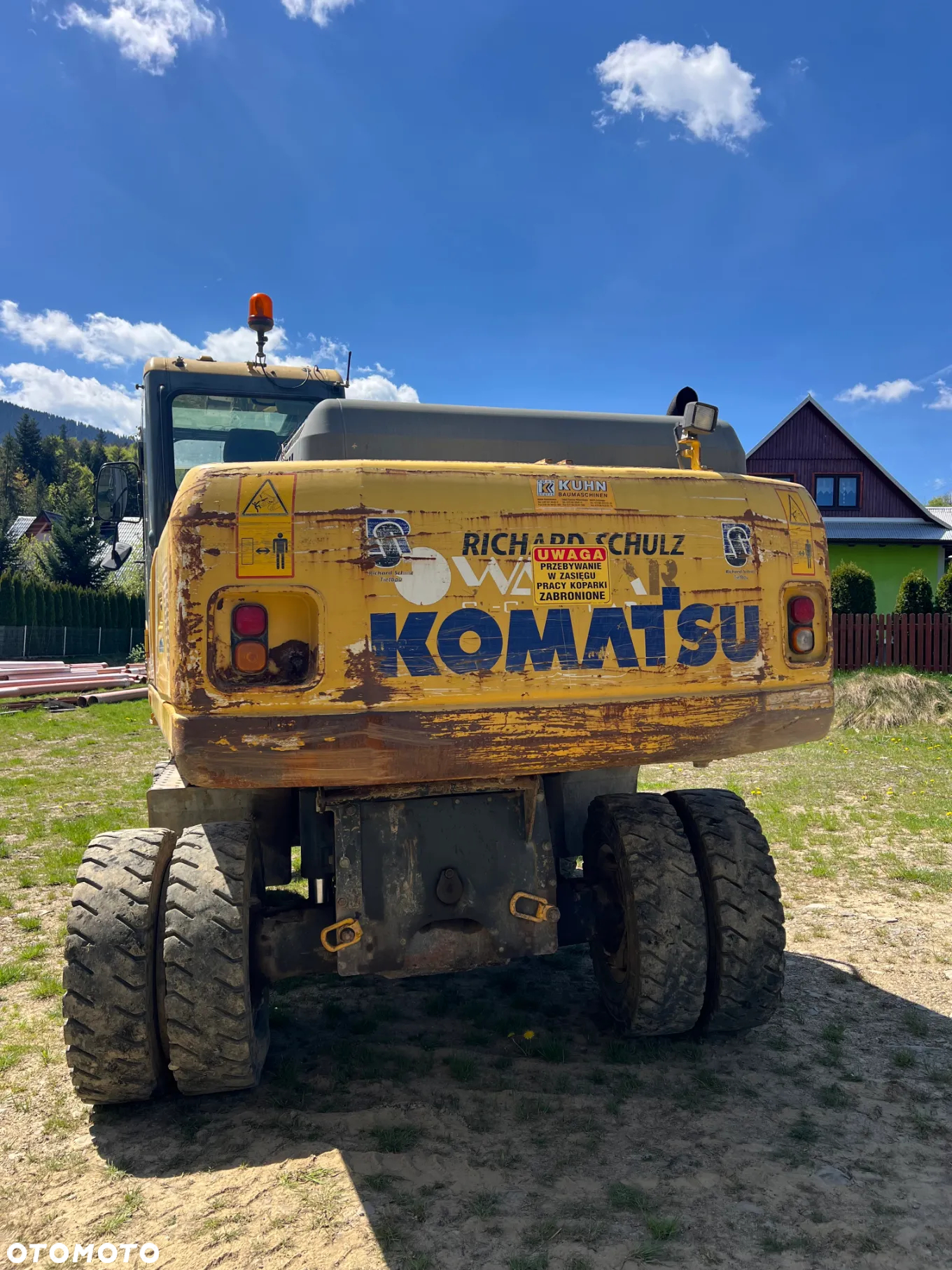 Komatsu PW180 - 3
