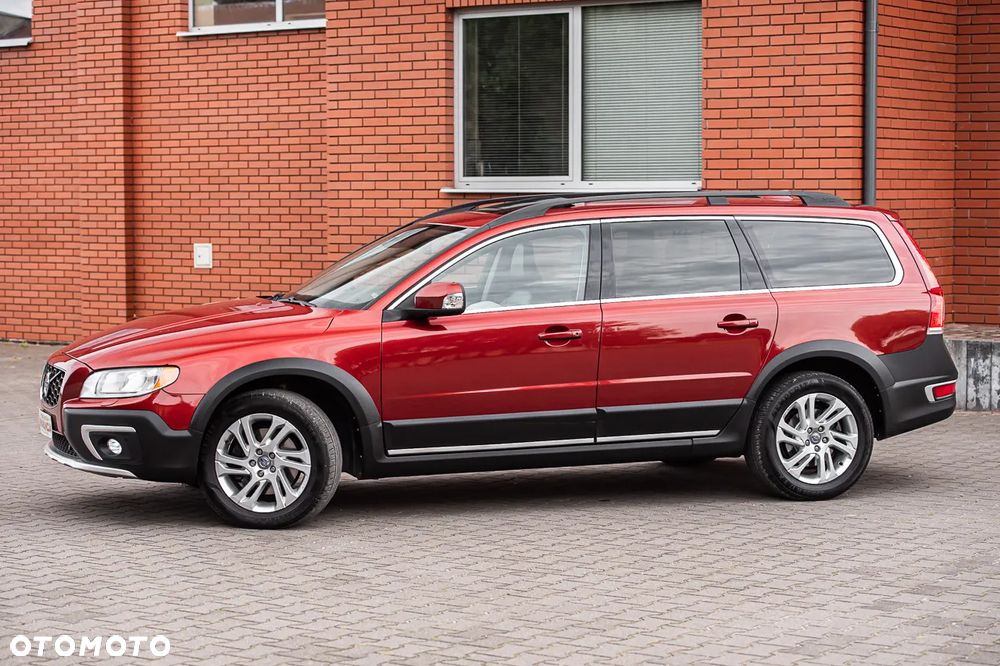 Volvo XC 70 D5 AWD Momentum - 18