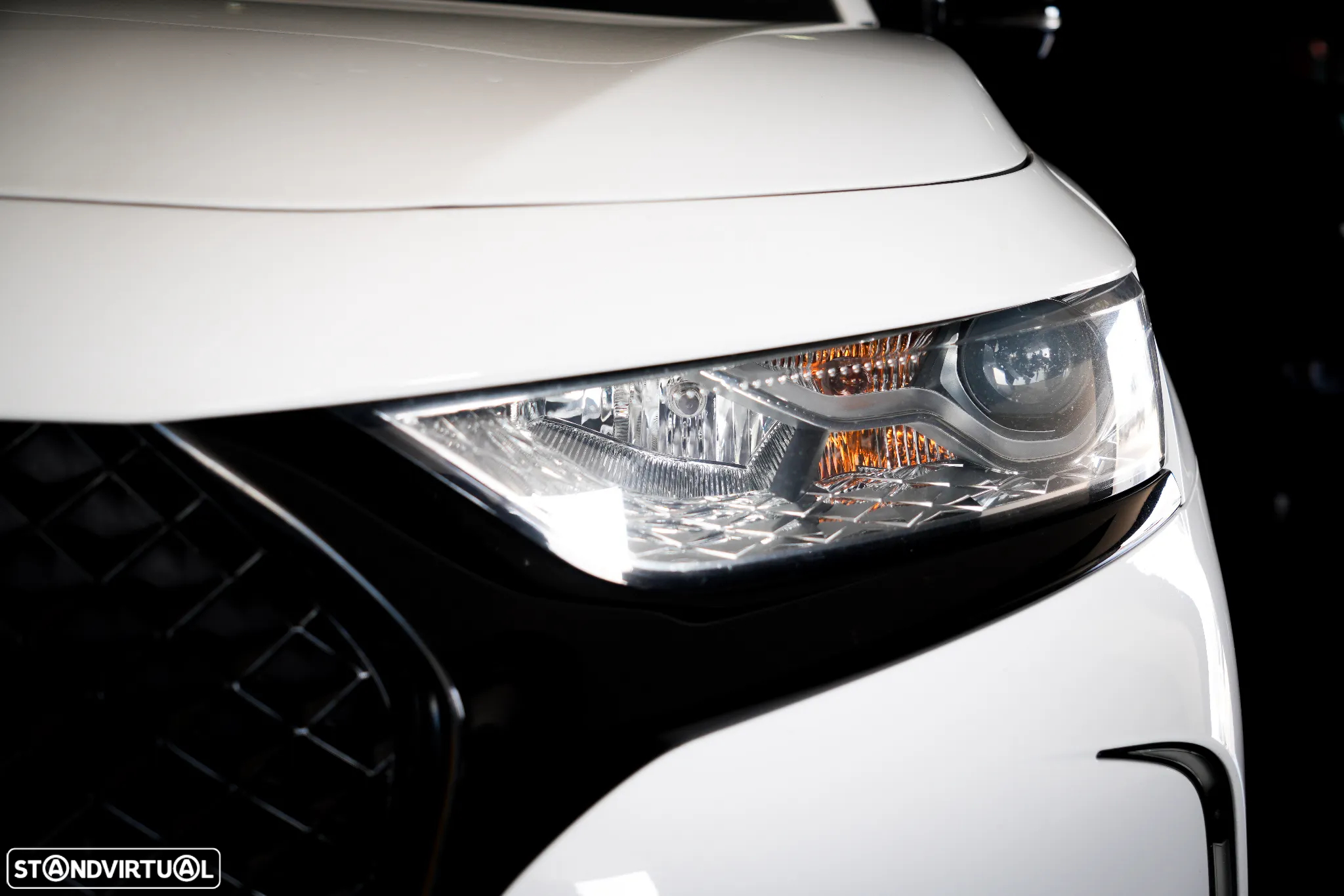 DS DS7 Crossback 2.0 BlueHDi Performance Line EAT8 - 6