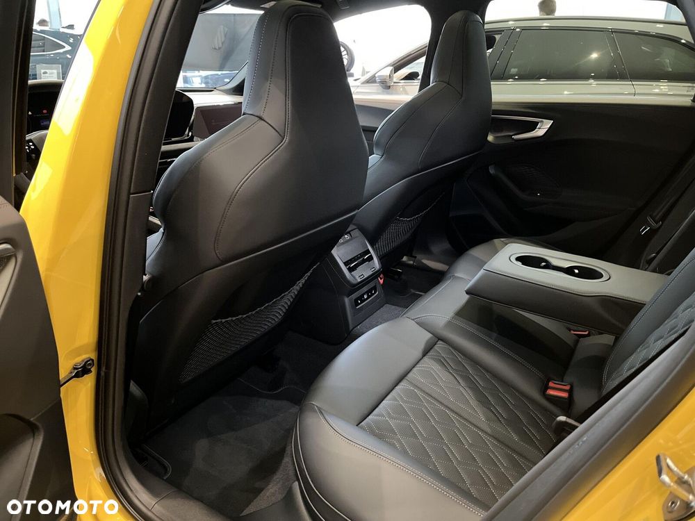 Audi S5 Avant - 24