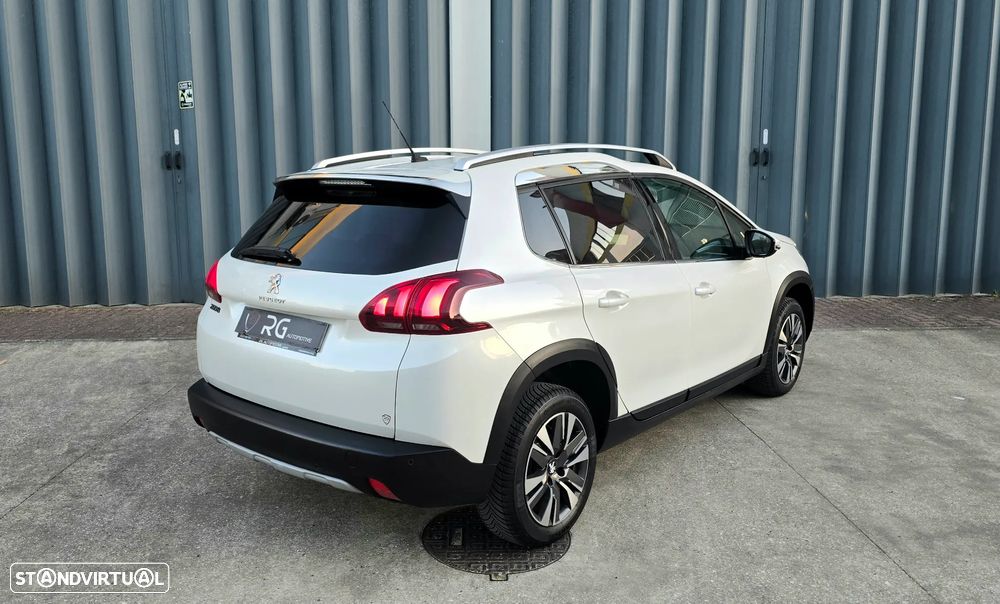 Peugeot 2008 PureTech 82 Allure - 6
