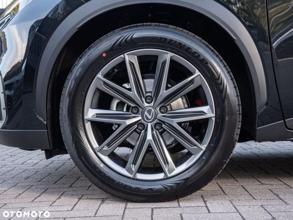 Lexus LBX 1.5 Hybrid - 13