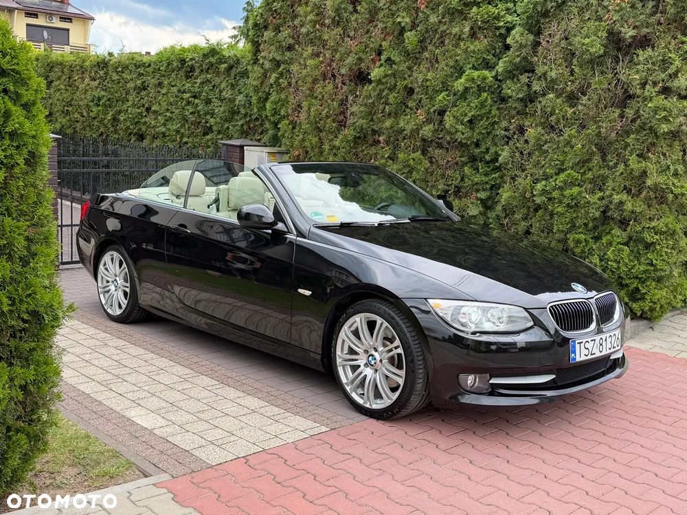 BMW Seria 3 325d Edition Exclusive - 1
