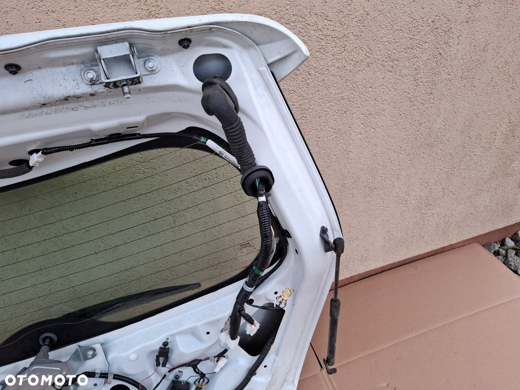 KLAPA BAGAZNIKA NISSAN LEAF I KAMERA ORYGINAŁ - 10