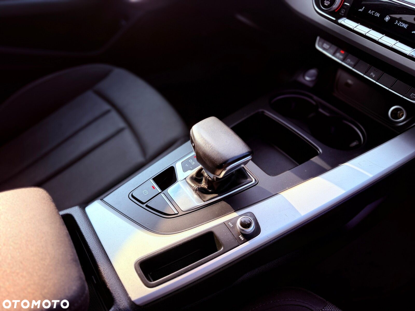 Audi A4 40 TDI Quattro S Line S tronic - 9