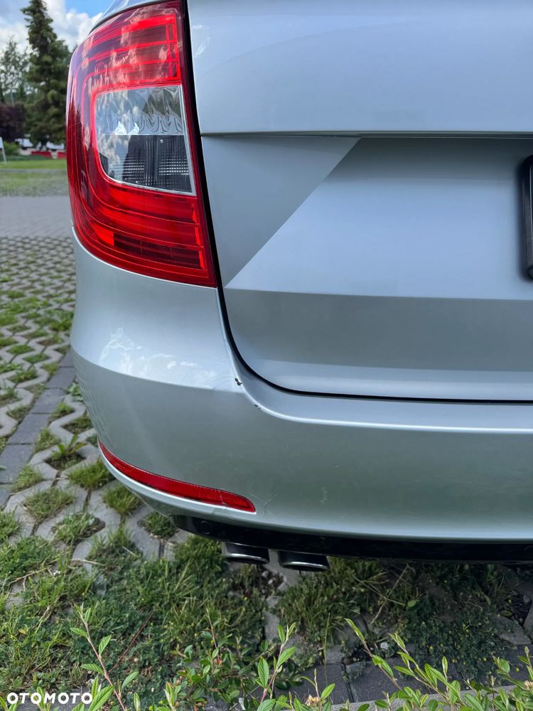 Skoda Superb 2.0 TDI 4x4 L&K DSG - 9