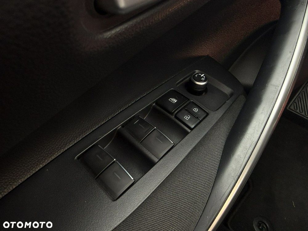 Toyota Corolla 1.5 Comfort - 32
