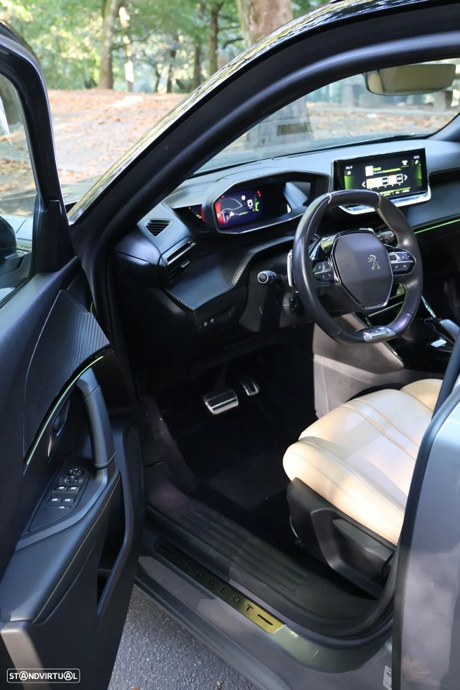 Peugeot 2008 1.5 BlueHDi GT Line EAT8 - 20