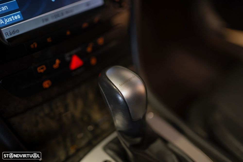 Mercedes-Benz E 320 CDi Avantgarde - 43