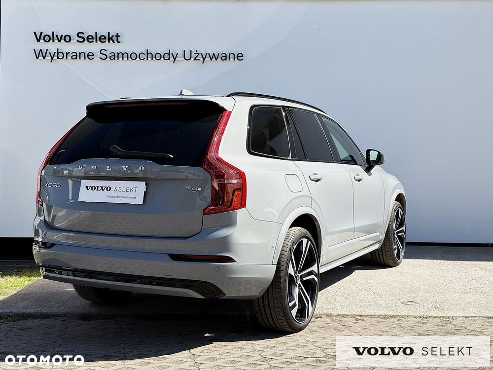 Volvo XC 90 - 7