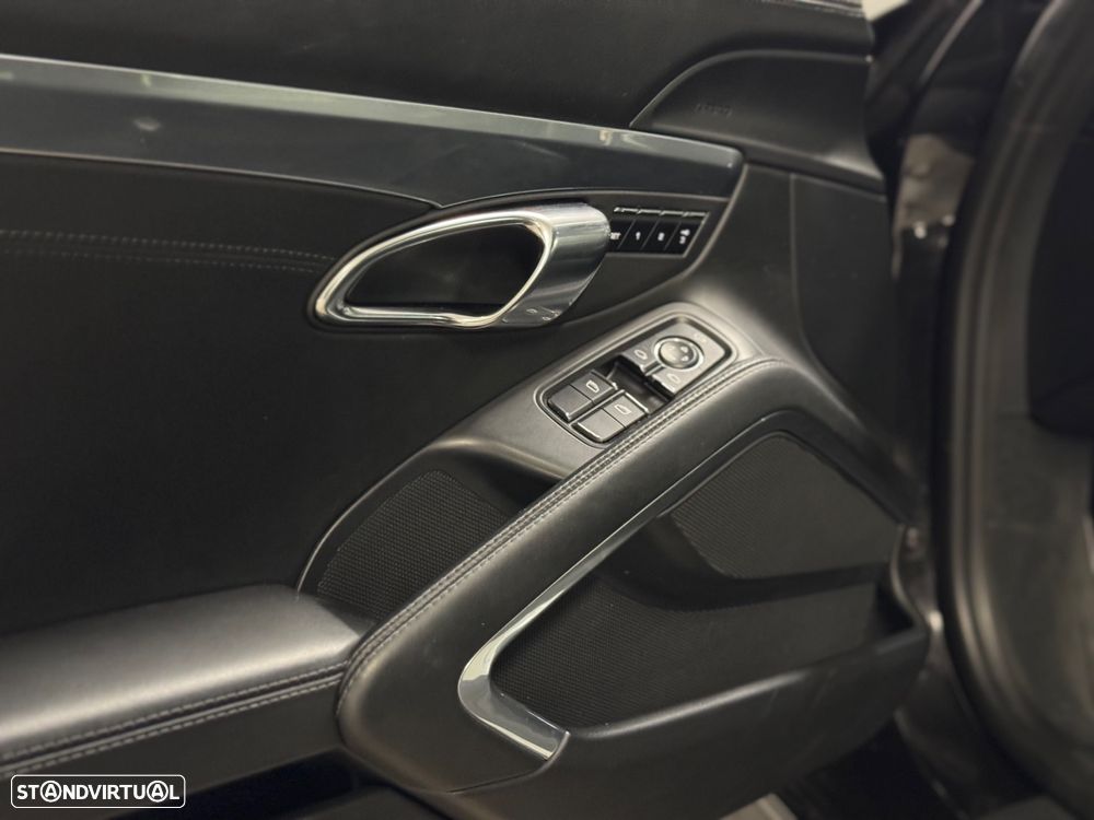 Porsche 911 Série F Carrera 2 S PDK - 10