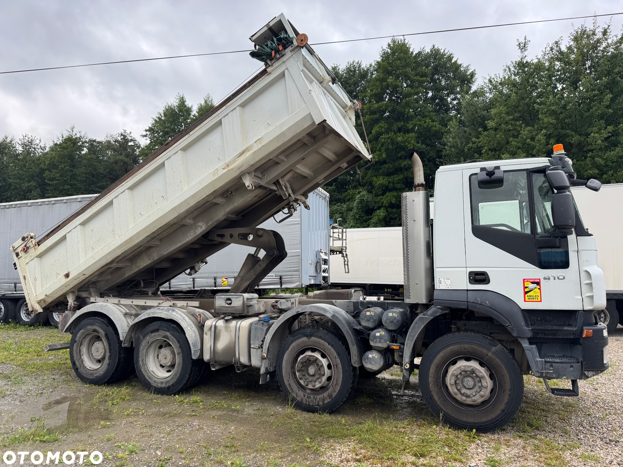Iveco - 3
