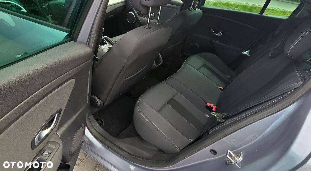 Renault Megane 1.6 16V Luxe Expression - 16