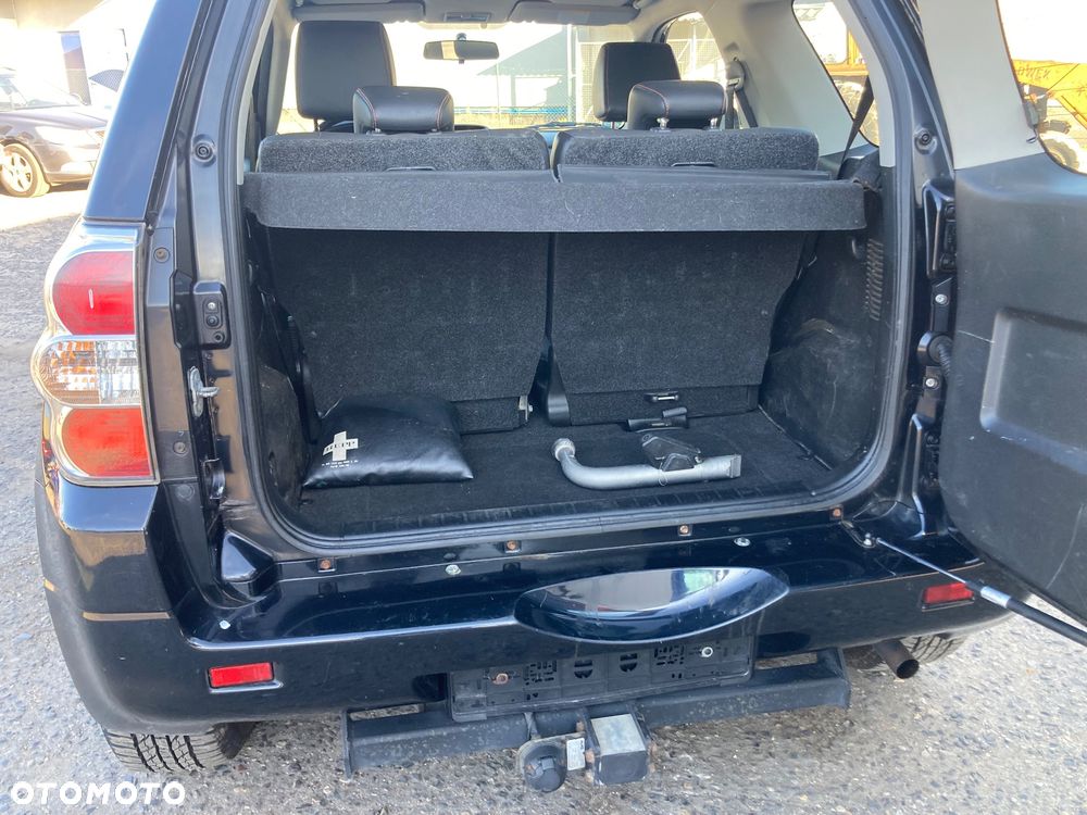Suzuki Grand Vitara 1.6 Black&White - 14