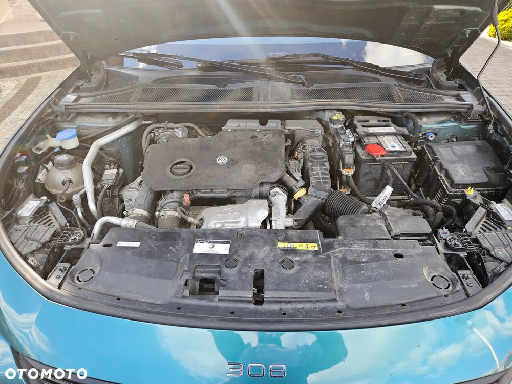 Peugeot 308 1.5 BlueHDi Active Pack Business S&S EAT8 - 36